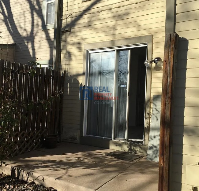 Building Photo - 1743 S Blackhawk Way