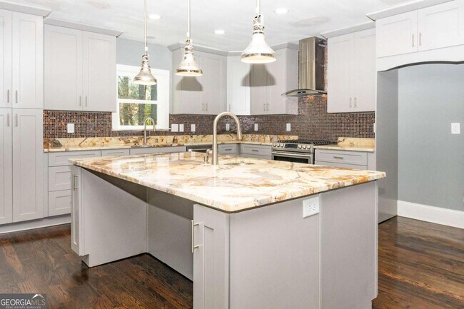 Building Photo - 1433 Merriman Ln NE