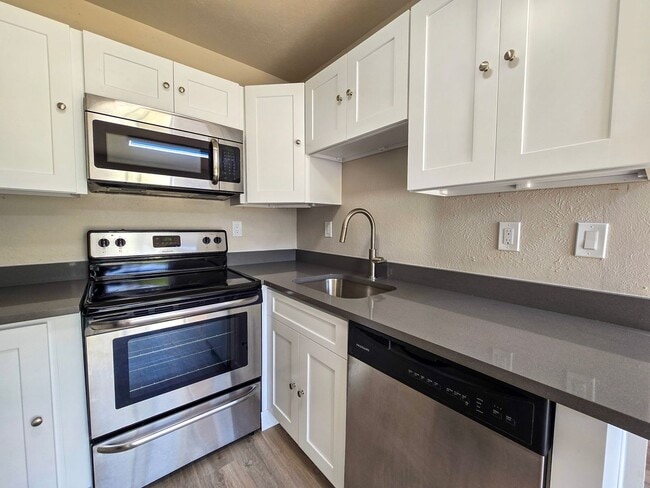 Building Photo - 3515 Hayden Pl