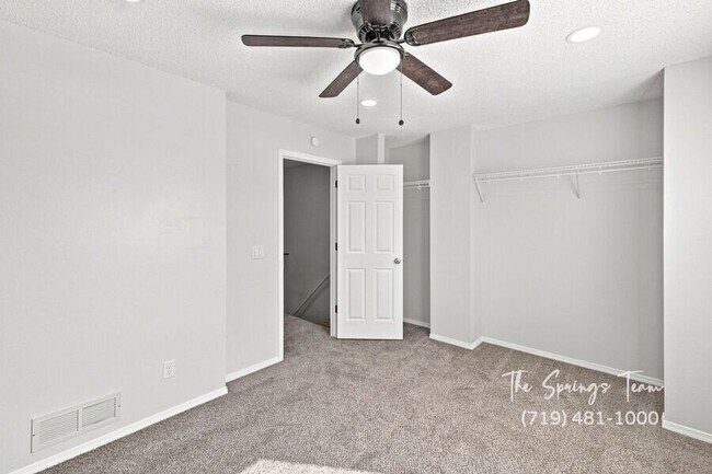 Building Photo - 4184 Charleston Dr