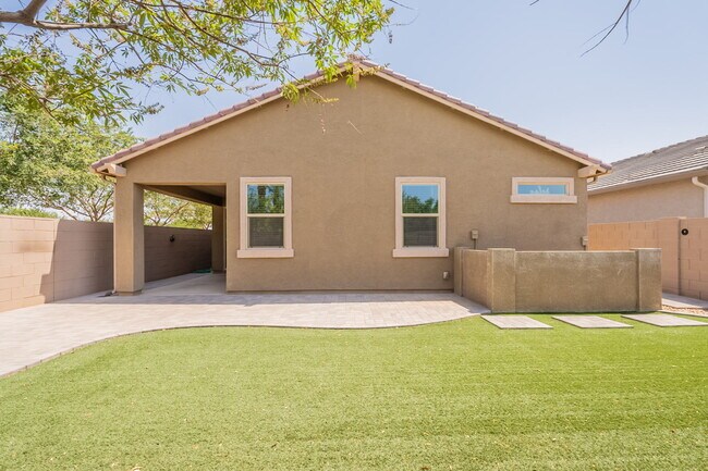 Building Photo - 9616 E Tango Ave