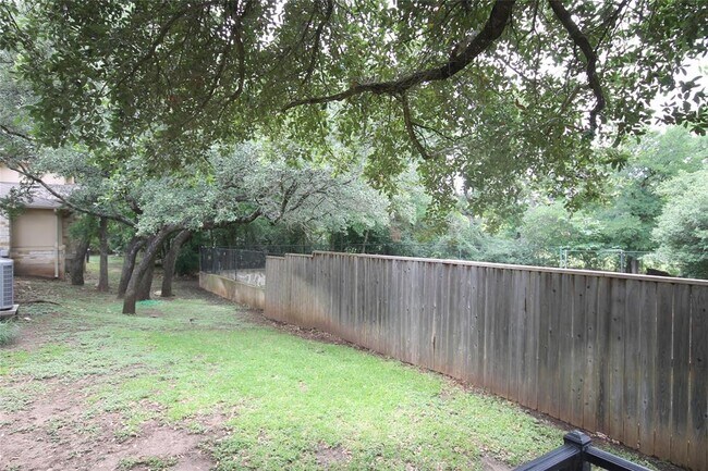 Building Photo - 11558 Spicewood Pkwy