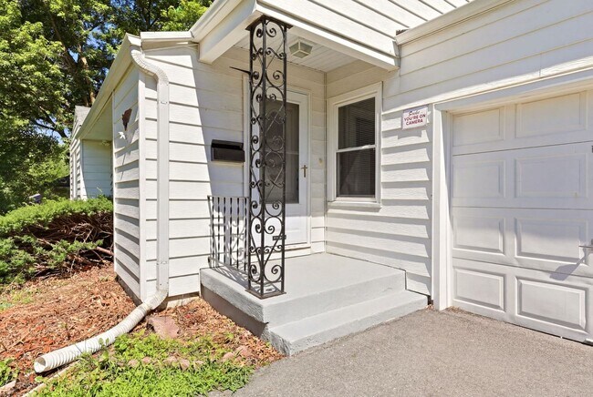 Building Photo - 2602 NW 86th St