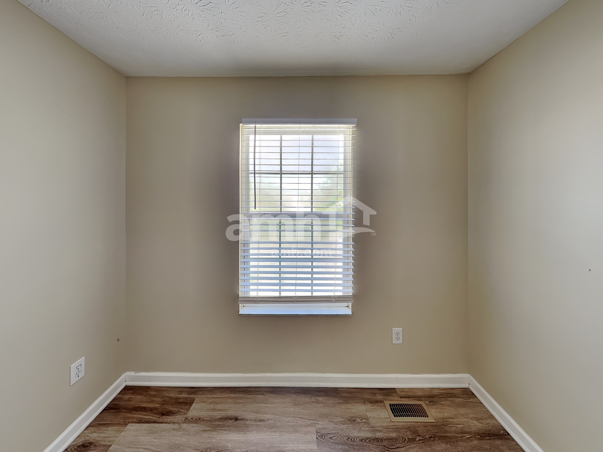 Building Photo - 491 Dover Pond Dr