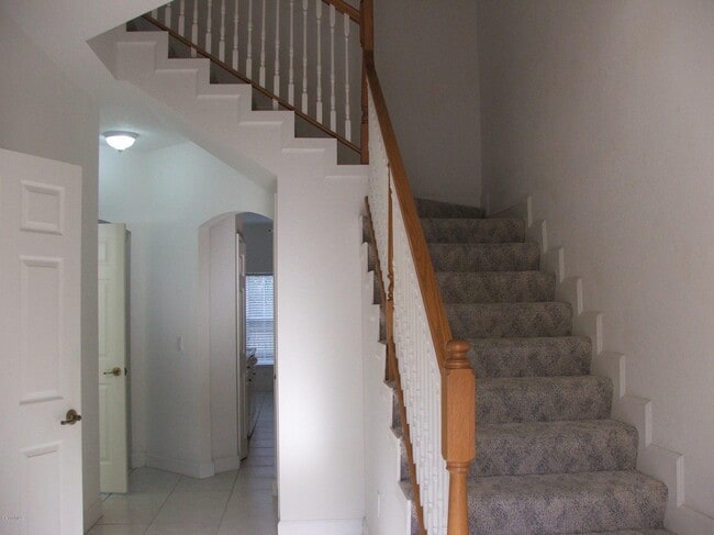 Building Photo - 7957 Evelyn Ct
