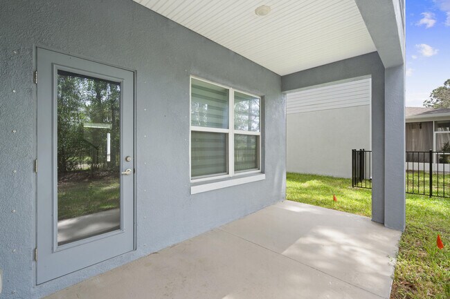 Building Photo - 692 NE Turtleback Trail