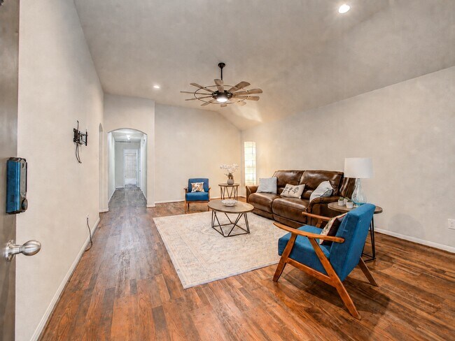 Building Photo - 14915 Calico Heights Ln