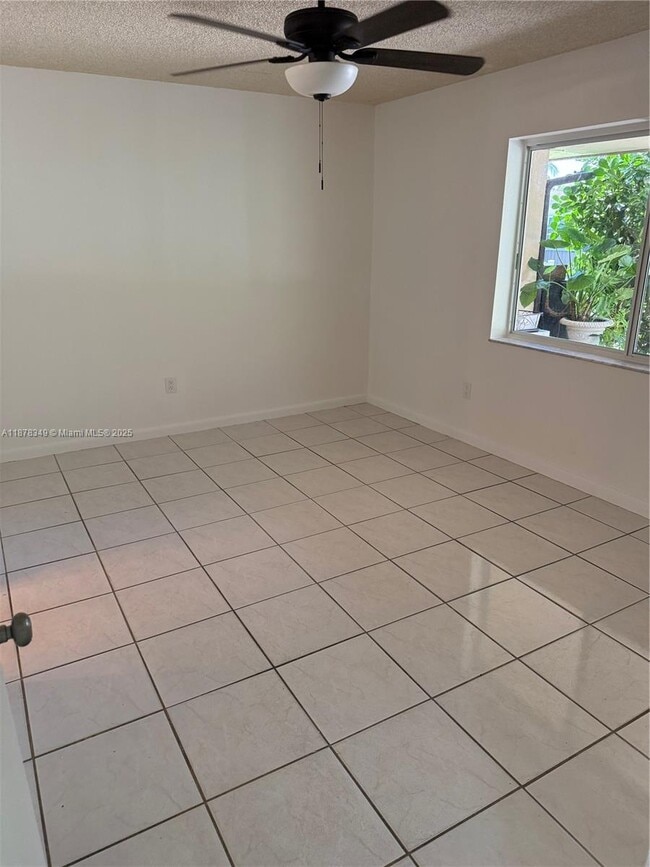 Building Photo - 20420 SW 122nd Ave