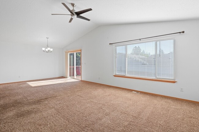 Building Photo - 4 bedroom 3 bath home with 3 car garage in Cheney