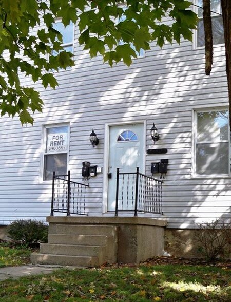 Primary Photo - 330 Lilienthal St