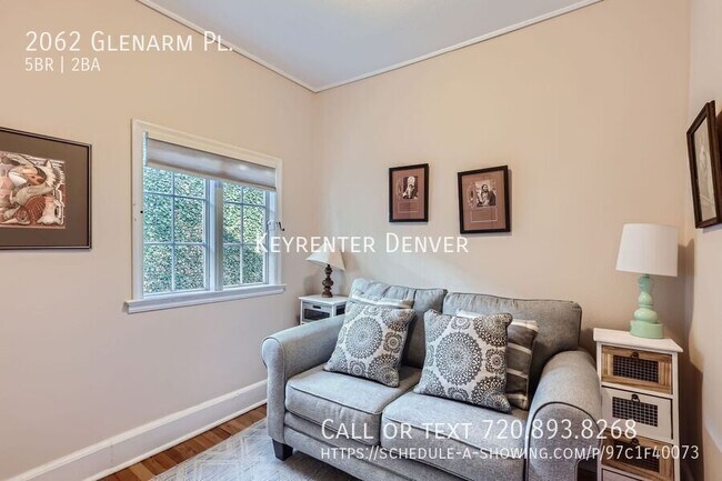 Building Photo - Charming Victorian Home in Downtown Denver...