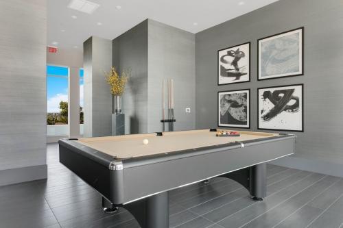 Building Photo - 2 bedroom in Seattle WA 98121
