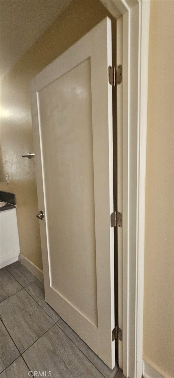 Building Photo - 1633 E 85th St