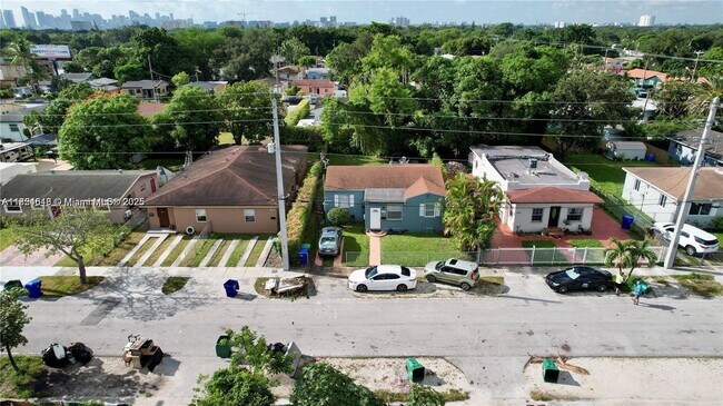 Building Photo - 1770 NW 51st Terrace