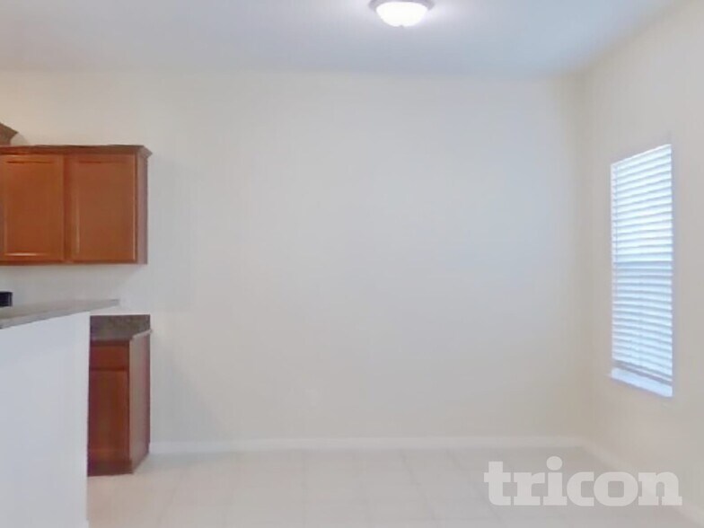 Building Photo - 640 Totem Trail Dr