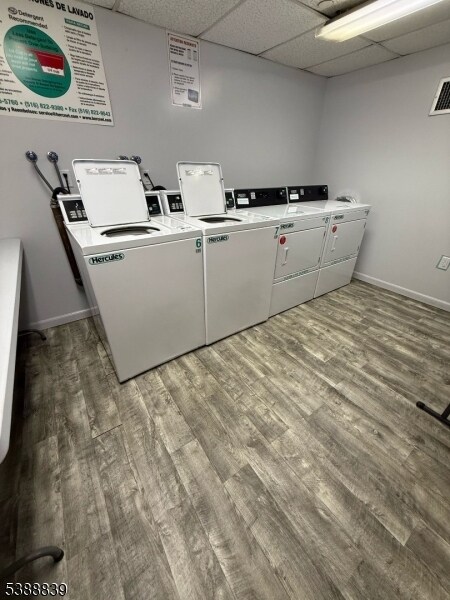 Building Photo - 10 N Wood Ave