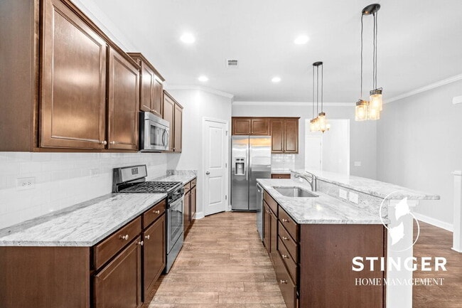 Building Photo - 22 Burley Ln