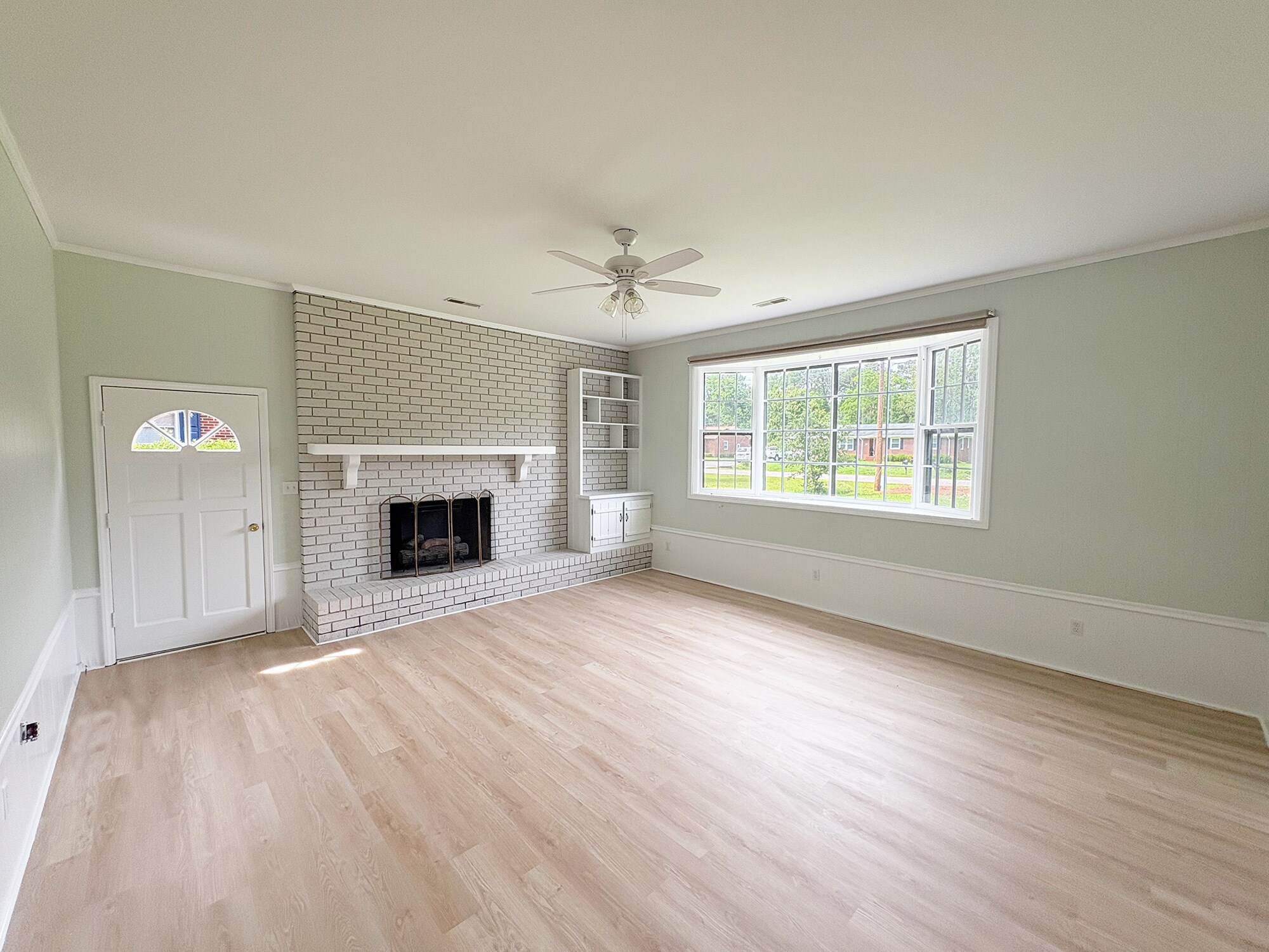 Building Photo - 109 Foxwood Ln