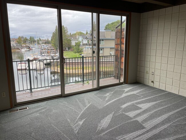 Building Photo - Unfurnished Tahoe Keys condo -  with boat dock -12 month lease