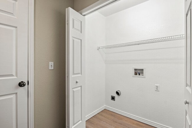 Building Photo - 4109 Sunny Vista Heights