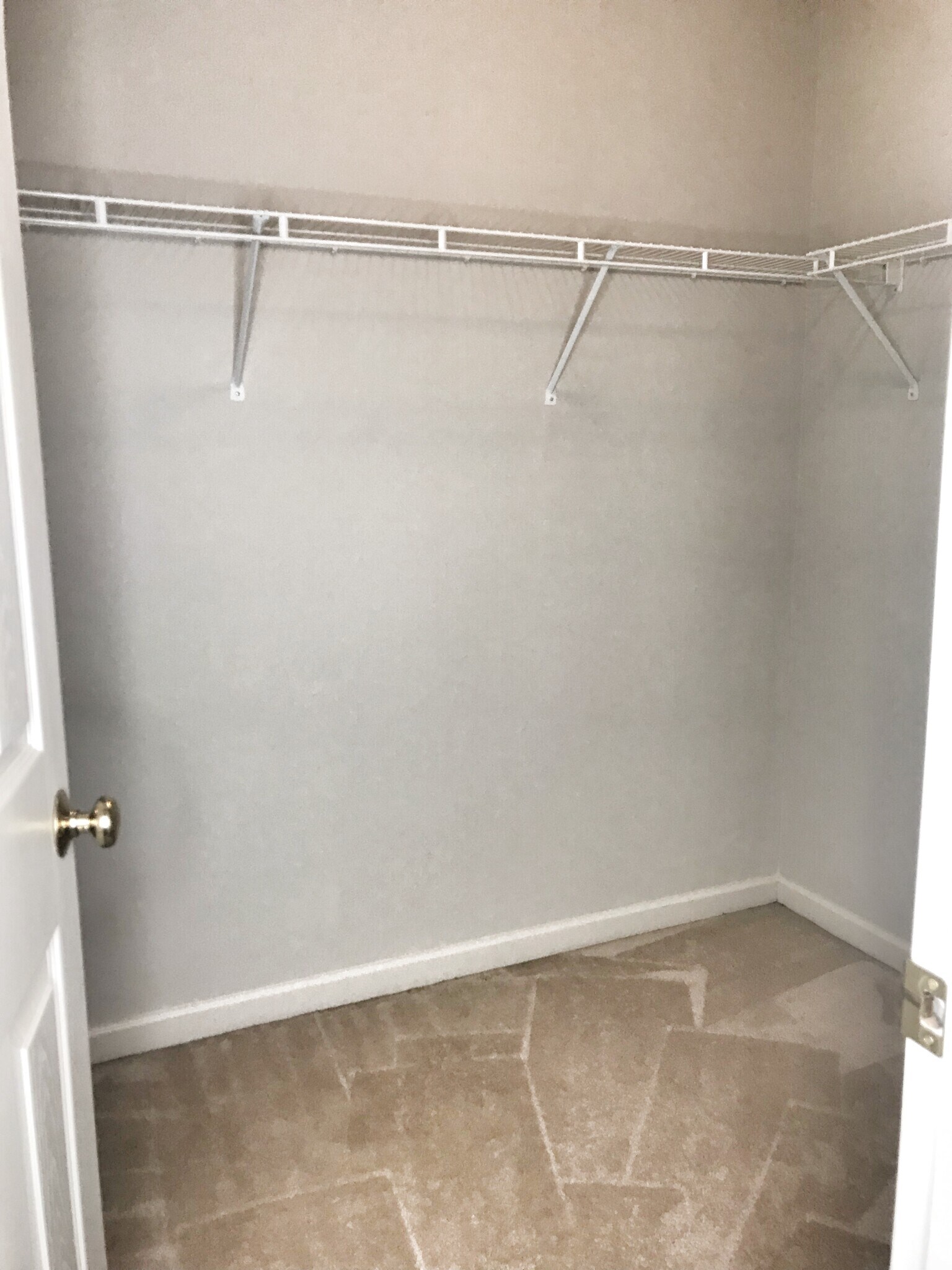 Building Photo - 3241 Domain St