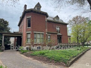 Building Photo - 2101 Cherokee Pkwy