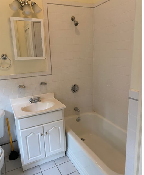 Building Photo - 373 Commonwealth Ave