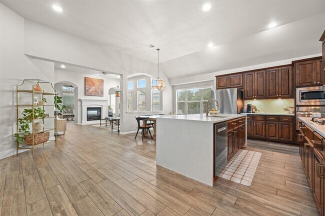 Building Photo - 4325 Tambre Bend