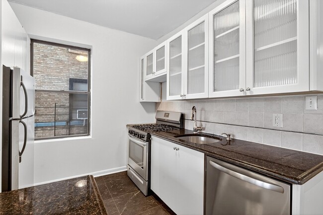 Building Photo - 270 Harrison Ave