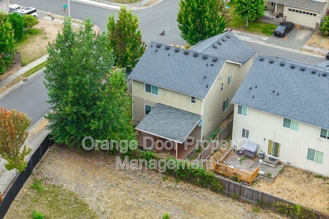 Building Photo - 2306 165th St E