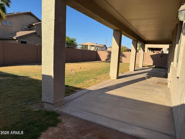 Building Photo - 11960 W Lewis Ave