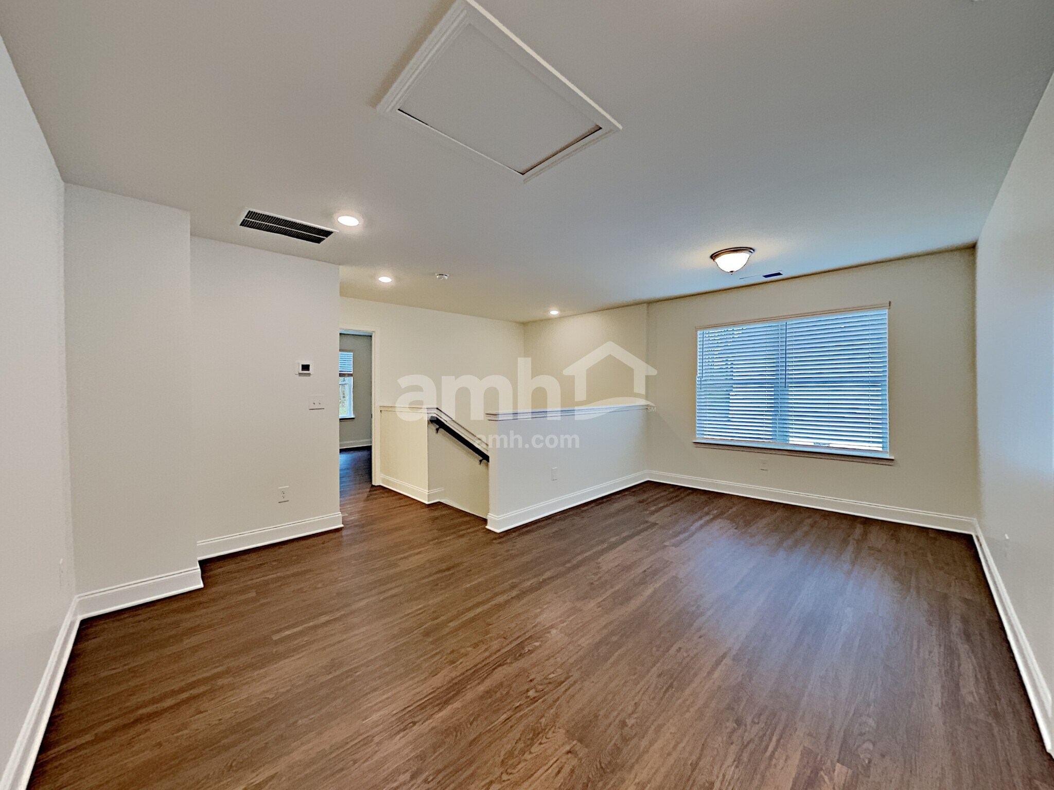 Building Photo - 5120 Smithbriar Dr