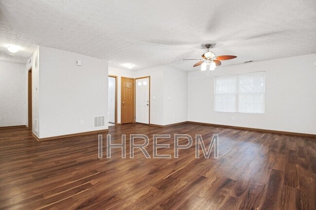 Building Photo - 7786 Freesia St