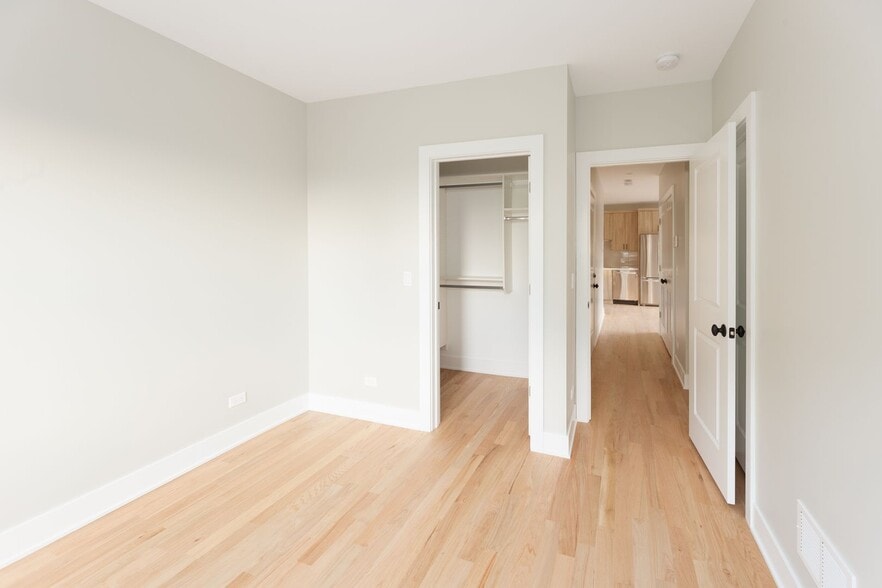 Building Photo - 2453 W Logan Blvd