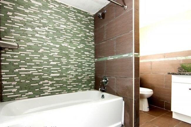 Building Photo - 8409 Potomac Ave