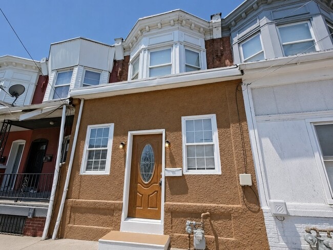 Building Photo - 1110 Morton Ave