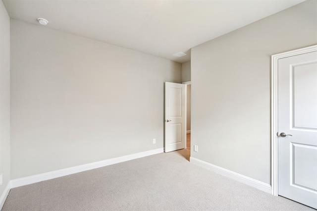 Building Photo - 2212 Dunbar Dr