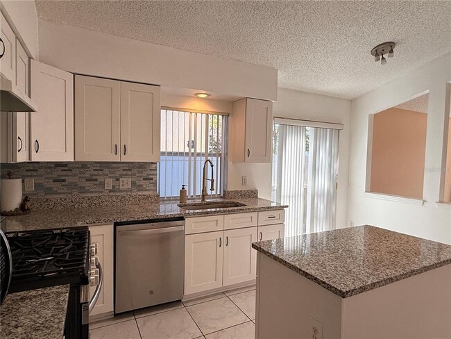 Building Photo - 4108 Oakberry Dr