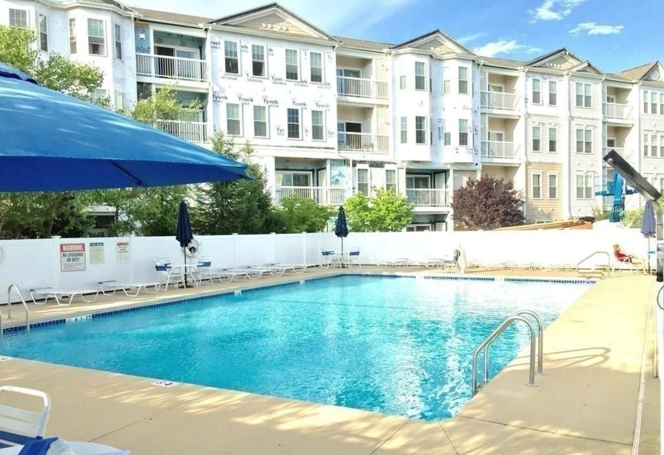 Pool - 132 Clocktower Dr