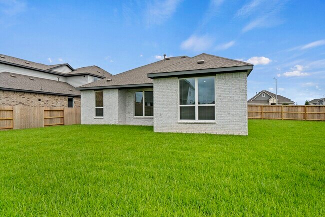 Building Photo - 2720 Grv Crst Dr