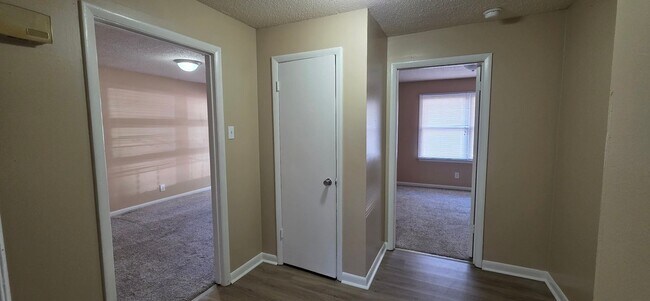 Building Photo - 2108 Hill St NW