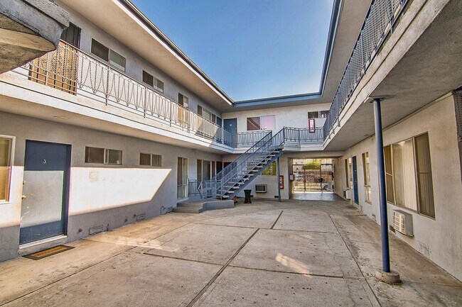 Interior Photo - syl11621