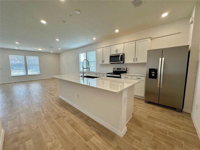 Building Photo - 11429 Nona Sound St