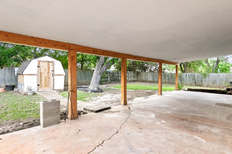 Building Photo - 11818 Gravetree St