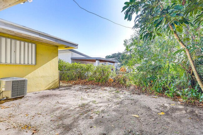 Building Photo - 3960 NW 189th Terrace