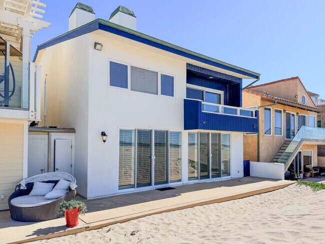 Building Photo - Stunning Oceanfront 3 Bed 3 Bed | Hollywoo...