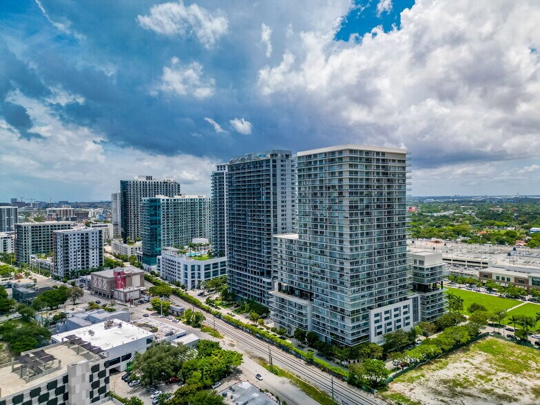 Building Photo - 3470 E Coast Ave