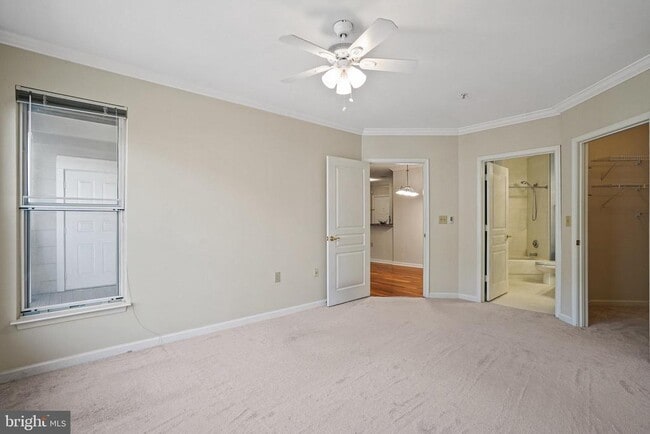 Building Photo - 2204 Westcourt Ln