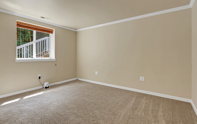 Building Photo - 2-Bed 2 bath Gig Harbor Retreat w/ Sauna &...