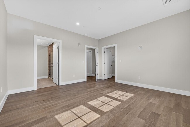 Building Photo - Gorgeous 2 Bed + Office | 2 Bath | 1,771 Sq Ft | Brand New Construction